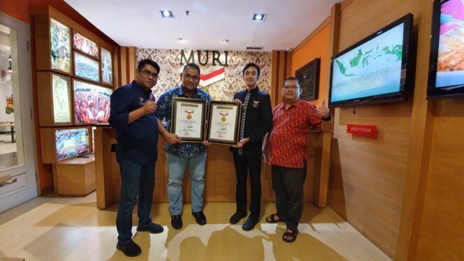 
					JMSI Raih Dua Piagam Rekor MURI