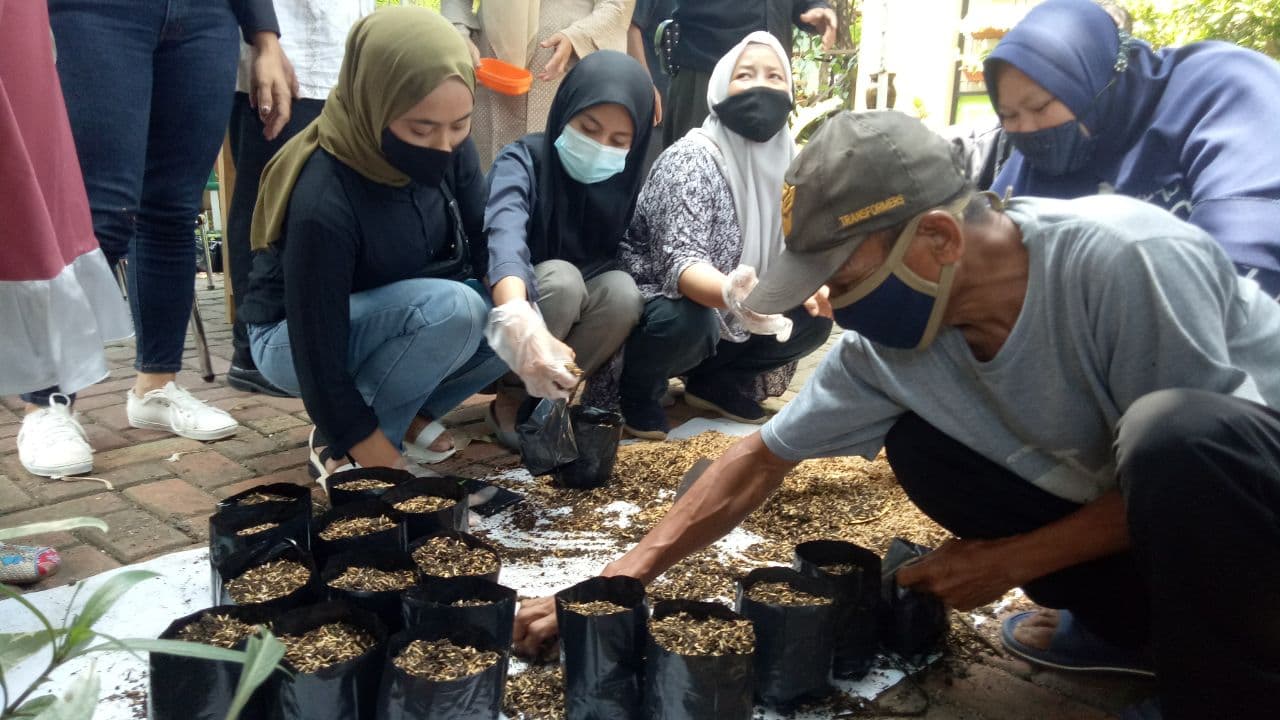 Pelatihan Seken