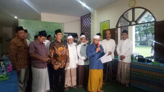 
					Pernyataan sikap para pengasuh Ponpes di Kota Tangerang untuk segera terbitkan Perda Pesantren.(ist)