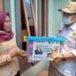 BAZNAS Kota Tangerang Bersama PT BPRS HIK Distribusukan Paket Ramadhan Bahagia untuk Lansia di Tangerang