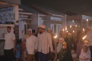 Sambut Bulan Suci Ramadhan, Warga Perumahan Syariah Samawa Islamic Village Sepatan Timur Adakan Pawai Obor