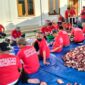 Masjid Al Muhajirin Cipondoh Bagikan 1.600 Kantong Daging Kurban ke Masyarakat