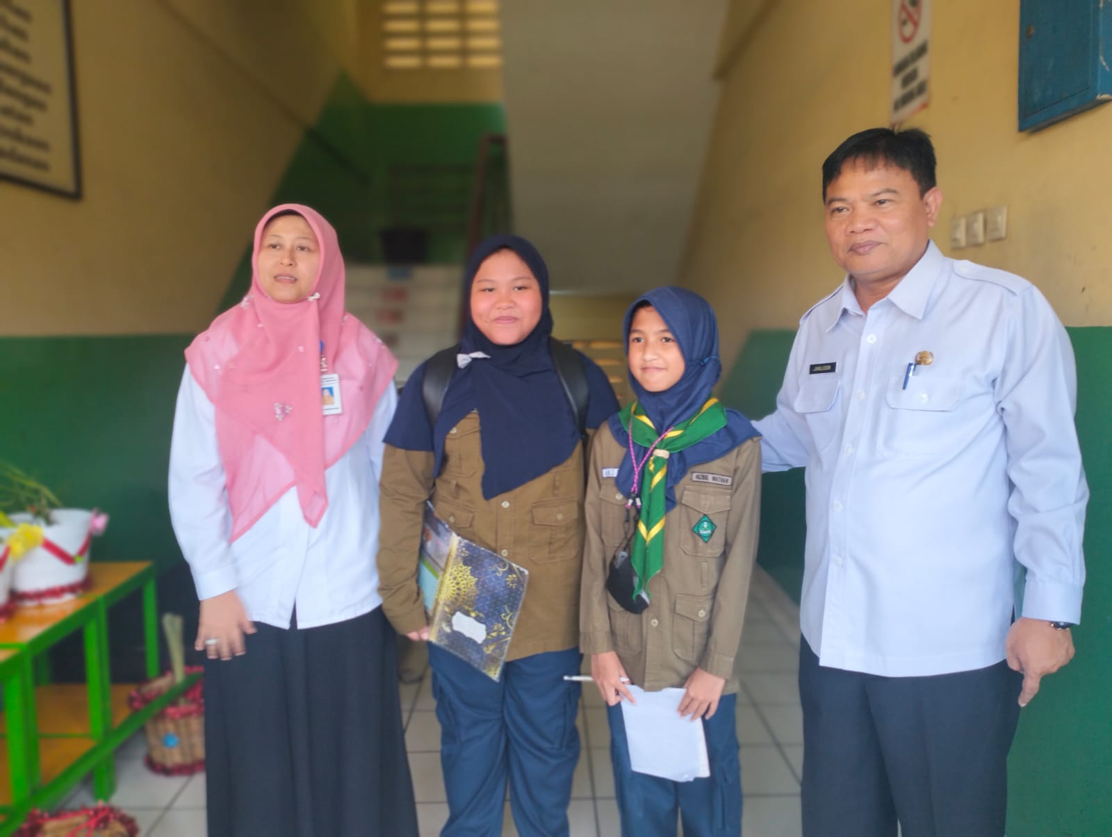 Keren ! Jurnalis Cilik SD Muhammadiyah 30 Poris Jaya Meliput Festival dan Lomba Seni Siswa Nasional