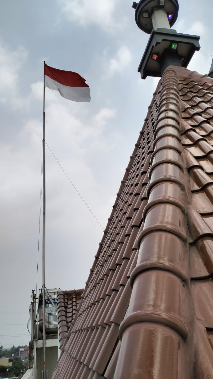 Semarakan HUT ke-78 Kemerdekaan RI, Gerakan Bumi Putera Pasang Ratusan Bendera Merah Putih di Seluruh Indonesia