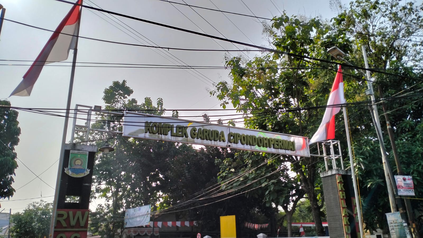 Semarakan HUT ke-78 Kemerdekaan RI, Gerakan Bumi Putera Pasang Ratusan Bendera Merah Putih di Seluruh Indonesia