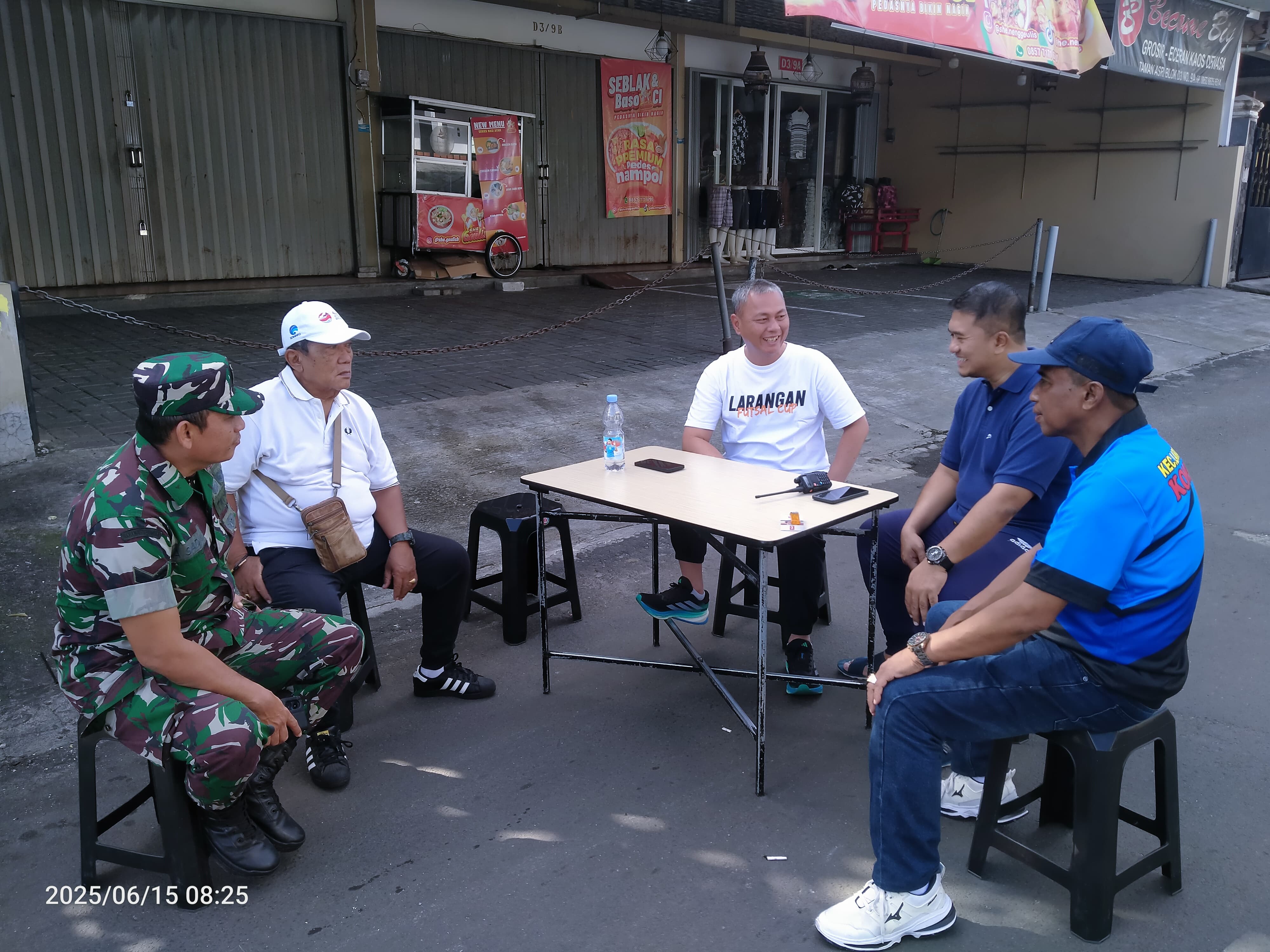 Car Free Day Taman Asri di Kecamatan Larangan Munculkan Potensi Ekonomi Wilayah