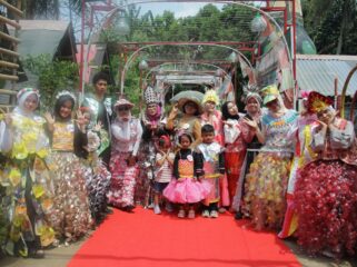Kegiatan Hari Bumi 2026 sinergi Kemendagri, Yayasan Indah Berbagi, dan Ford Foundation di Desa Jabon Mekar, Bogor.(ist)